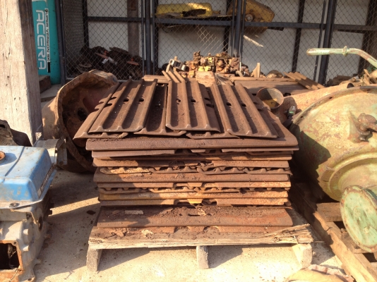 ขายใบแทรค โกเบ sk120 ใบ70ซม. ขายใบแทรค โกเบ sk120 ใบ70ซม.