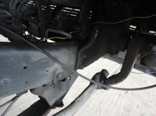 6 ล้อ ISUZU NPR 115 แรง เครื่อง 4BD1 เกียร์สั้น รถห้างแท้มือเดียว