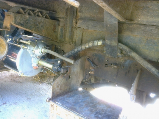 ISUZU KS 110 HP 4BC1 หกล้อดั๊มพ์ กระบะดั๊มพ์เหล็ก 4 ตันยาว 3.50 เมตรสภาพดีไม่มีผุ เครื่องแรงดีไม่มีเยิ้ม หัวบางเดิมไม่มีผุ ช่วงล่างคัชซีสวย เฟืองท้ายใหญ่ติด F ครบแล้ว ยางสภาพดี 60\% พร้อมใช้งานแล้ว เอกสารเล่มทะเบียนมีครบพร้อมโอนครับ ISUZU KS 110 HP 4BC1 หกล้อดั๊มพ์ กระบะดั๊มพ์เหล็ก 4 ตันยาว 3.50 เมตรสภาพดีไม่มีผุ เครื่องแรงดีไม่มีเยิ้ม หัวบางเดิมไม่มีผุ ช่วงล่างคัชซีสวย เฟืองท้ายใหญ่ติด F ครบแล้ว ยางสภาพดี 60\% พร้อมใช้งานแล้ว เอกสารเล่มทะเบียนมีครบพร้อมโอนครับ