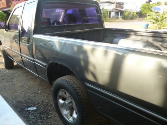 ขาย อีซูซุ  โฟวิน  เครื่อง2500 ปี 39