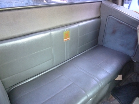 ขาย อีซูซุ  โฟวิน  เครื่อง2500 ปี 39