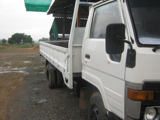 ขายด่วน ไดน่า300