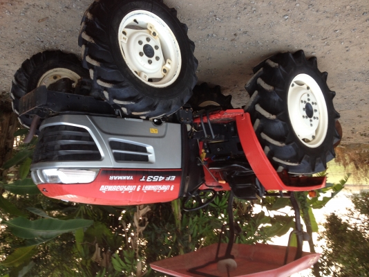 ขายด่วนรถไถยันมาร์EF453Tพร้อมผานพรวนรถสภาพสวยมากไม่มีลอยเยิ้มสนใจติดต่อคุณสมพงษ์0819136451