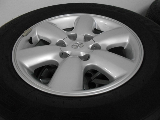 ขายล้อแม็ก Toyota Fortuner ขอบ 17 พร้อมยางปลายปี 10