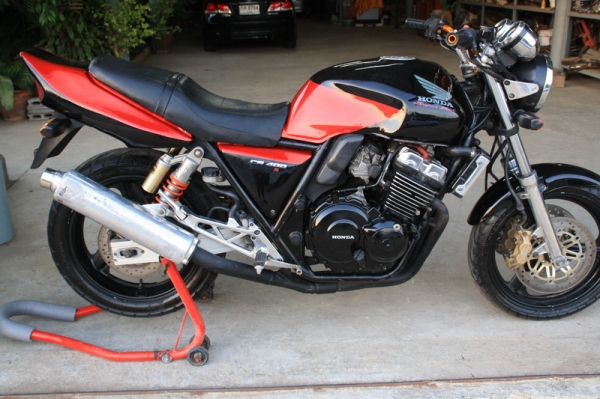 ขาย CB 400 ปี 98 เวอร์ชั่น S แท้ คาร์บูไฟฟ้า ปลั๊กแดง สรรพสามิตตัวจริง 78000