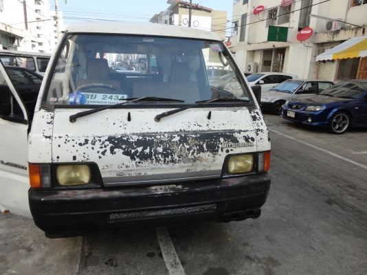 ขายรถตู้ L 300ประตูเปิดใด้สองข้าง ทะเบียนใหม่จดบรรทุก พวงมาลัยเพาเวอร์