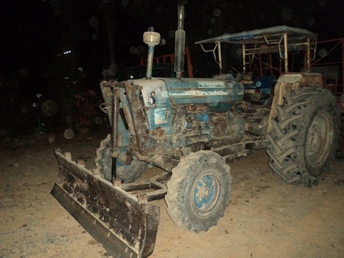 FORD68เดรื่อง66 ผมพาเจ้าของไปซื้อสองเพลามาแล้วครับ FORD68เดรื่อง66 ผมพาเจ้าของไปซื้อสองเพลามาแล้วครับ