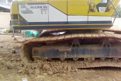 พบกับ สุดยอด รถขุด KOBELCO SK200-3 มีเล่มทะเบียน สวยเอี่ยมๆ คันนี้!..