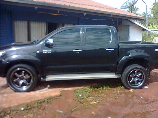 ขาย วีโก้ 4 ประตู โฟวิน 4x4 / เครื่อง 3.0 G ตัวท๊อป! / ปี 2005 / ถุงลมนิรภัยคู่หน้า ( ตัวจี )