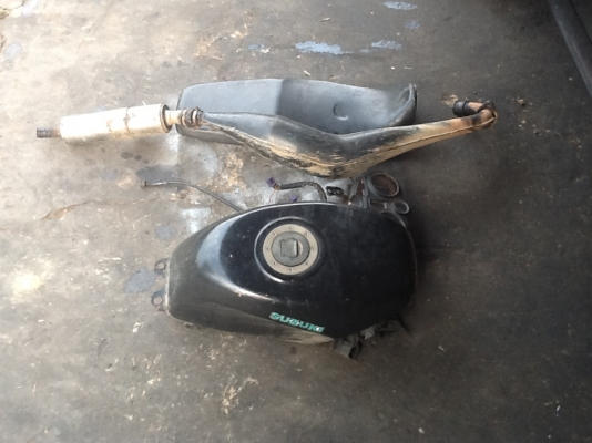 ขายเหมาอะไหล่suzuki แฟลช ถูกๆ