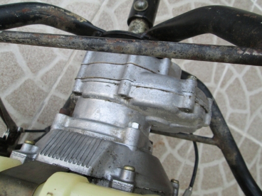 รหัส:12000988เครื่องเจาะดิน(3.0PS.)เหมาะใช้เจาะดินวางหลุมปลูกต้นไม้หรืองานเจาะดินนำเสาพร้อมทำงานwww.nihonmono.com