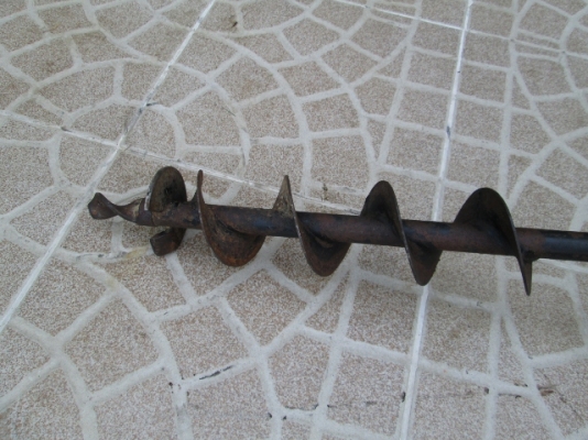 รหัส:12000988เครื่องเจาะดิน(3.0PS.)เหมาะใช้เจาะดินวางหลุมปลูกต้นไม้หรืองานเจาะดินนำเสาพร้อมทำงานwww.nihonmono.com