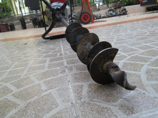 รหัส:12000988เครื่องเจาะดิน(3.0PS.)เหมาะใช้เจาะดินวางหลุมปลูกต้นไม้หรืองานเจาะดินนำเสาพร้อมทำงานwww.nihonmono.com