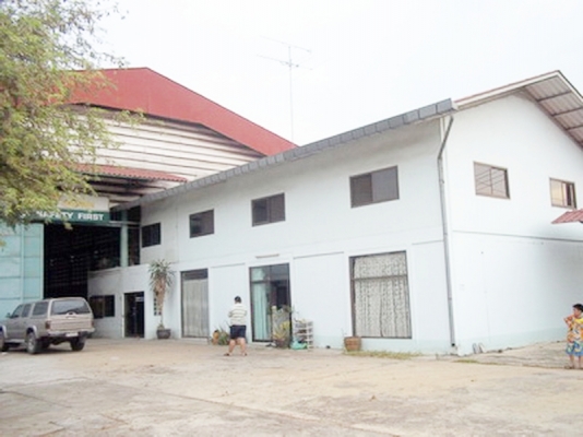 ขายถูก โรงงานพร้อมที่ดิน 2 ไร่ 2 งาน 48 ตารางวา พร้อมอาคารพักอาศัย 2 ชั้น อ.บ้านโป่ง จ.ราชบุรี