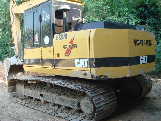 ขาย แบคโฮ CAT E120B เครื่องปั้มเดิม เครื่องเดิม รอลเลอร์เต็ม แอร์เย็นเจี๊ยบบบ ขาย แบคโฮ CAT E120B เครื่องปั้มเดิม เครื่องเดิม รอลเลอร์เต็ม แอร์เย็นเจี๊ยบบบ