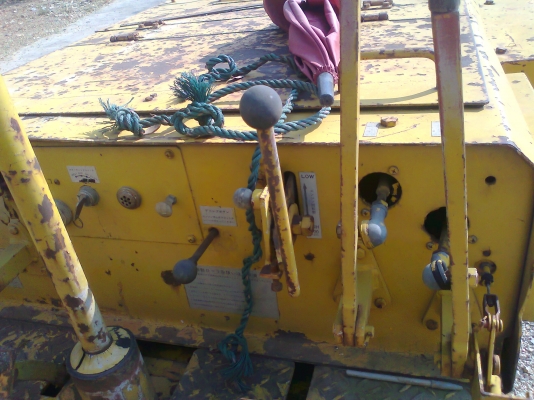 ขายด่วน!..รถบดอัด สั่นสะเทือน KOMATSU JV25 สวยแน่น.