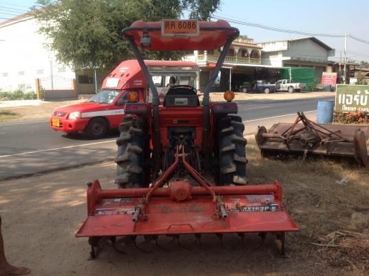 ปัญญาแทรคเตอร์มาแล้ว...จัดมาให้ครับ คูโบต้า L3608 พร้อมใบมีดคานบน ตราช้าง (รุ่นใหม่) ขายไปเพชรบูรณ์ ขอขอบคุณ คุณโต้งมากๆครับ