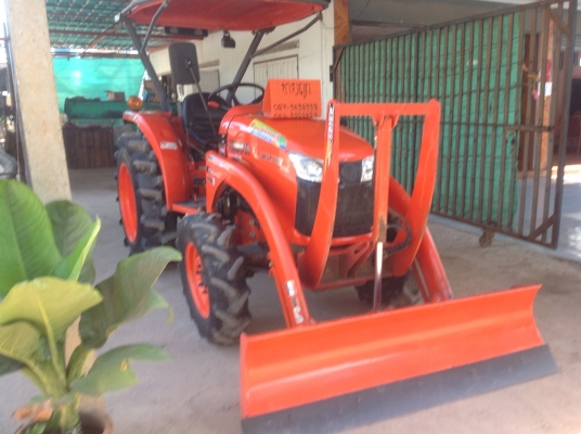 ปัญญาแทรคเตอร์มาแล้ว...จัดมาให้ครับ คูโบต้า L3608 พร้อมใบมีดคานบน ตราช้าง (รุ่นใหม่) ขายไปเพชรบูรณ์ ขอขอบคุณ คุณโต้งมากๆครับ