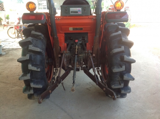 ปัญญาแทรคเตอร์มาแล้ว...จัดมาให้ครับ คูโบต้า L3608 พร้อมใบมีดคานบน ตราช้าง (รุ่นใหม่) ขายไปเพชรบูรณ์ ขอขอบคุณ คุณโต้งมากๆครับ