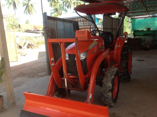 ปัญญาแทรคเตอร์มาแล้ว...จัดมาให้ครับ คูโบต้า L3608 พร้อมใบมีดคานบน ตราช้าง (รุ่นใหม่) ขายไปเพชรบูรณ์ ขอขอบคุณ คุณโต้งมากๆครับ