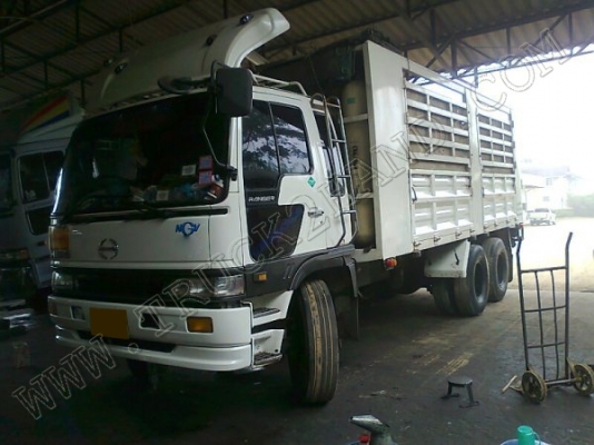 รถบรรทุกพ่วงแม่-ลูก ยี่ห้อ HINO รุ่น FM 3M 320 แรงม้า
