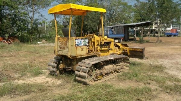 ขายด่วนค่ะ แทรกเตอร์ D 20 ตีนเป็ด