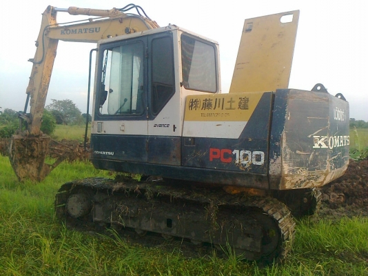 ขายด่วน!! KOMATSU PC100-5  สภาพสวยค่ะ พร้อมใช้