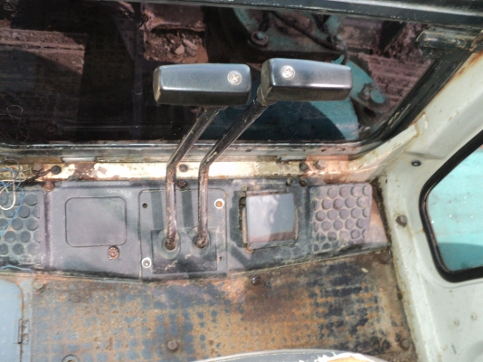 ขายkomatsu pc40-7 เก๋ง ไฟฟ้าเต็ม invoice