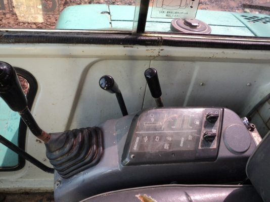 ขายkomatsu pc40-7 เก๋ง ไฟฟ้าเต็ม invoice