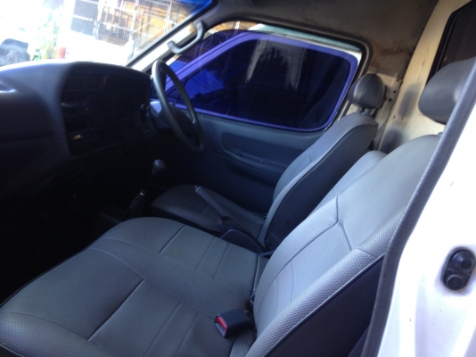 รถตู้โตโยต้าหลังคาสูง ปี 40