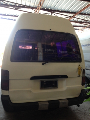 รถตู้โตโยต้าหลังคาสูง ปี 40