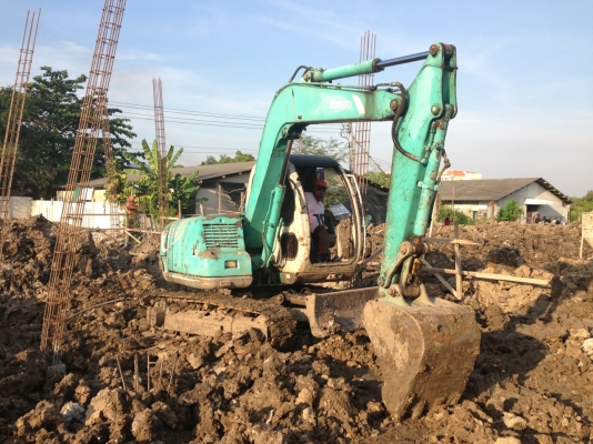 ขายด่วน !! KOBELCO SK 60 สภาพสวยค่ะ พร้อมใช้งาน