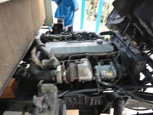 ขาย NPR เครื่อง 4HG1 130 เทอร์โบ คัชซี NPR 71LY 52Y รถห้าง