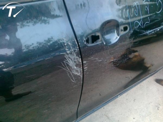 ผมไม่ใช่เต๊น แต่บริการจัดหาไฟแนนซ์ให้ได้ครับ  ฟรีดาวน์ วีออสปี2010ตัวเจ พร้อมใช้งาน รถมือเดียวป้ายแดงสีสวยทั้งคันจัดไฟแนนซ์ได้410000บาทแต่ขอขายแค่369000บาท