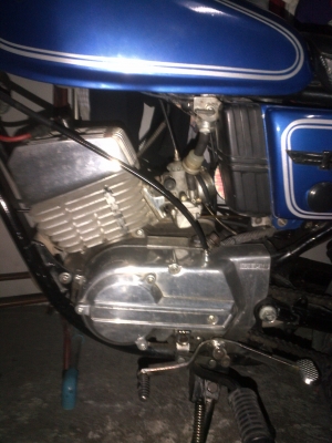 ขาย "เึครื่อง" YAMAHA RX100 เครื่องปกติวิ่งได้นะครับ ไม่หลวมไม่เยิ้ม ที่ขายเพราะจะลง lifan