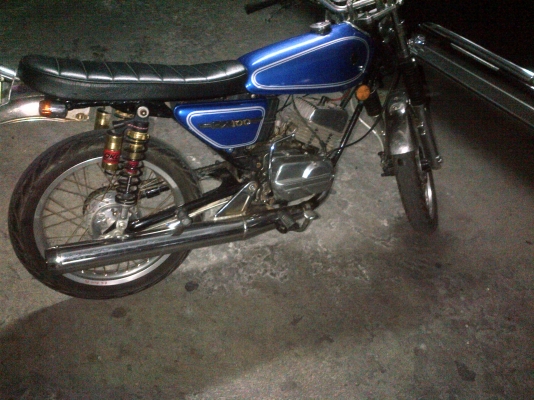 ขาย "เึครื่อง" YAMAHA RX100 เครื่องปกติวิ่งได้นะครับ ไม่หลวมไม่เยิ้ม ที่ขายเพราะจะลง lifan