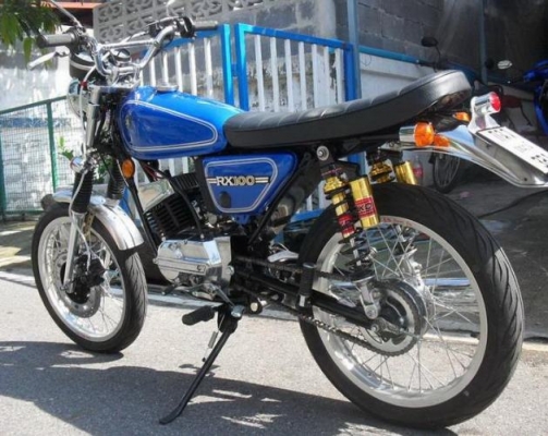 ขาย "เึครื่อง" YAMAHA RX100 เครื่องปกติวิ่งได้นะครับ ไม่หลวมไม่เยิ้ม ที่ขายเพราะจะลง lifan