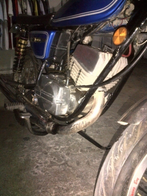 ขาย "เึครื่อง" YAMAHA RX100 เครื่องปกติวิ่งได้นะครับ ไม่หลวมไม่เยิ้ม ที่ขายเพราะจะลง lifan