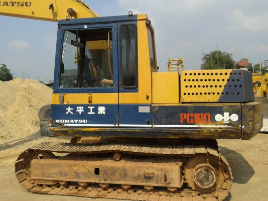 ขายแบคโฮkomatsu pc100-3สภาพดีสีเดิมๆ ขายแบคโฮkomatsu pc100-3สภาพดีสีเดิมๆ