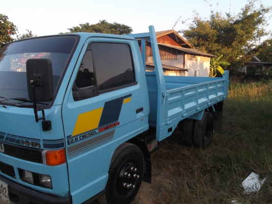 ISUZU 88แรงม้า ดั้มกระเทย ปี33 ยกหัวได้ ISUZU 88แรงม้า ดั้มกระเทย ปี33 ยกหัวได้