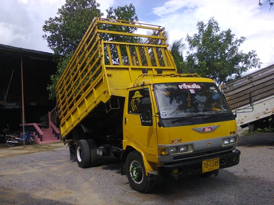 ขายกระบอกดั้ม 2.5ตัน ยกชุด