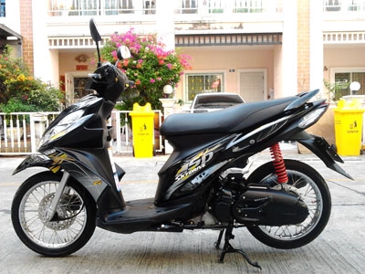 ขาย Suzuki Skydrive ลาย SD ไมล์แท้ 5398 กม เครื่องหัวฉีดประหยัดน้ำมัน สภาพเดิมๆ สีดำ จด 12 กันยายน 2554 ราคา 24900 บาท ขาย Suzuki Skydrive ลาย SD ไมล์แท้ 5398 กม เครื่องหัวฉีดประหยัดน้ำมัน สภาพเดิมๆ สีดำ จด 12 กันยายน 2554 ราคา 24900 บาท