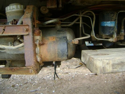 TOYOTA  ขับ 4 ล้อ