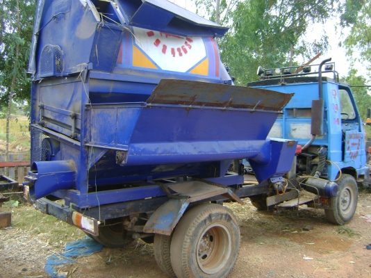 รถสีข้าว ไทยเล็ง 5 ฟุตครึ่ง