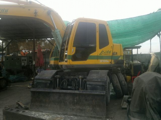 ขายรถแบคโฮ ล้อยาง KOBELCO SK100-T เล่มทะเบียน ไฟฟ้าครบ รถสวย พร้อมใช้ สนใจโทร