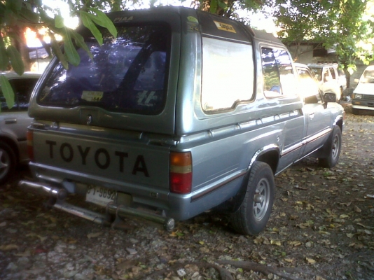 ฮีโร่ แวน ปี 88 เครื่อง 2.4 ดีเซล พร้อมใช้งาน เครื่องดี แอร์เย็น