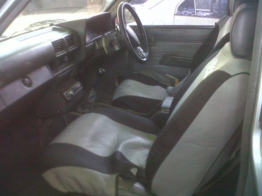 ฮีโร่ แวน ปี 88 เครื่อง 2.4 ดีเซล พร้อมใช้งาน เครื่องดี แอร์เย็น