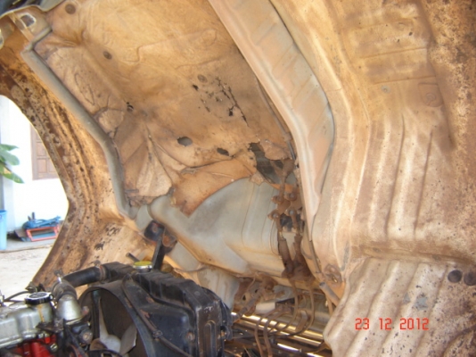 รถบรรทุก HINO 120 รถบรรทุก HINO 120