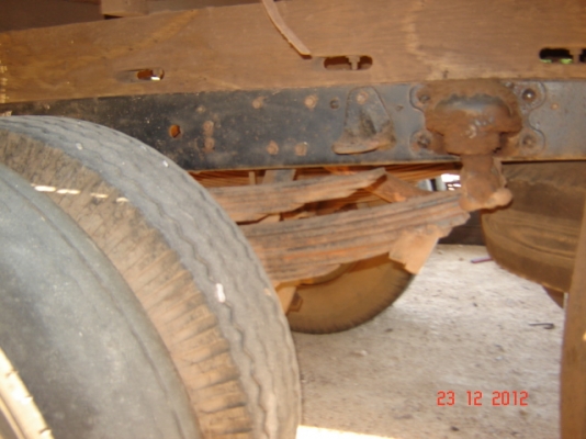 รถบรรทุก HINO 120 รถบรรทุก HINO 120