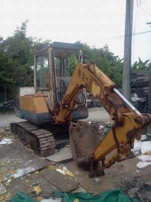 ขายรถแบคโฮ PC20 KOMATSU โทร 084-055-7743